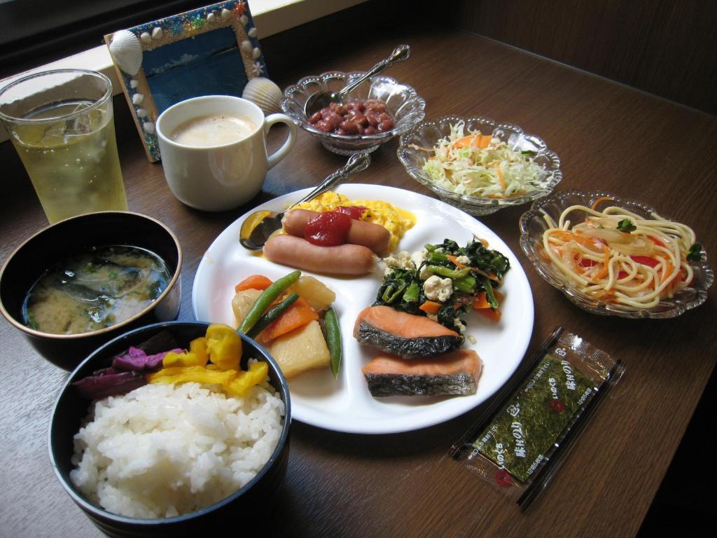 Airway Hotel Naha Buitenkant foto